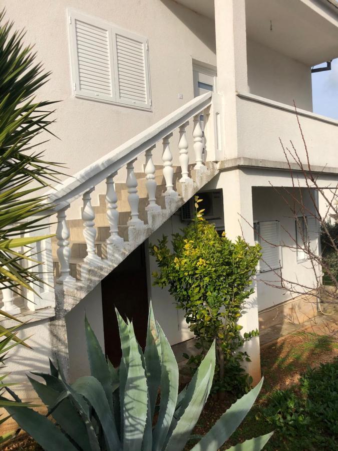 Apartment Raslina Exterior foto
