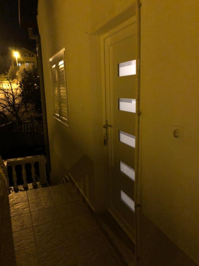 Apartment Raslina Exterior foto