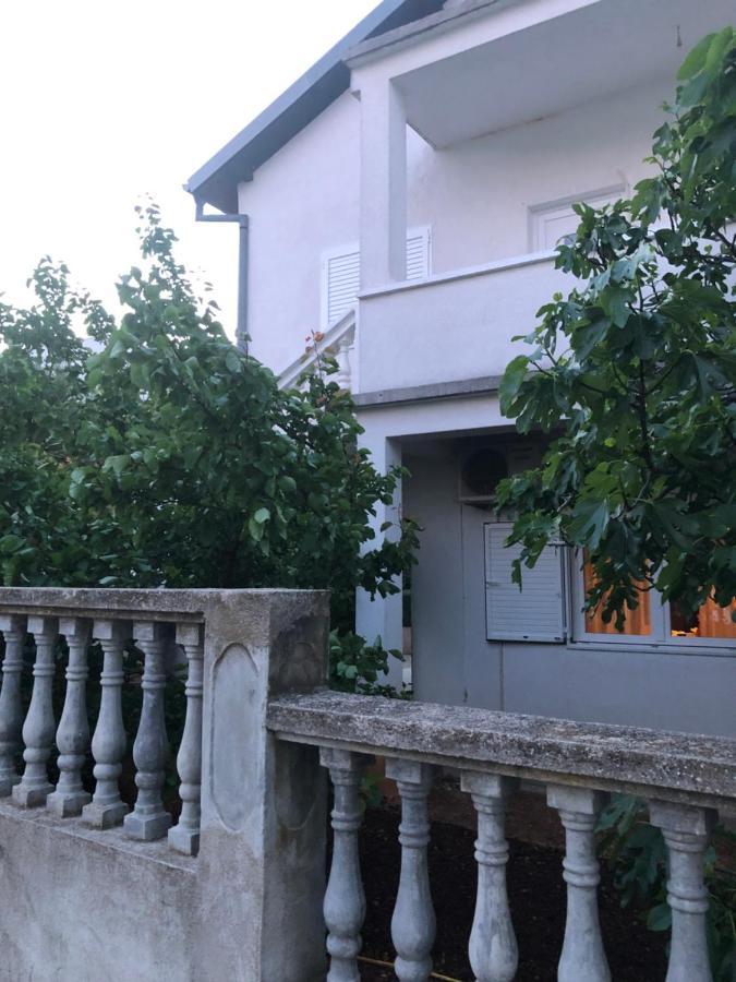 Apartment Raslina Exterior foto